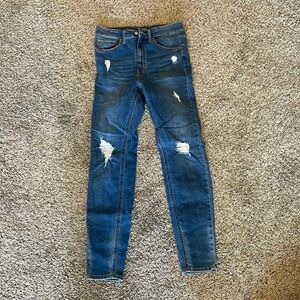 washed ripped skinny jeans